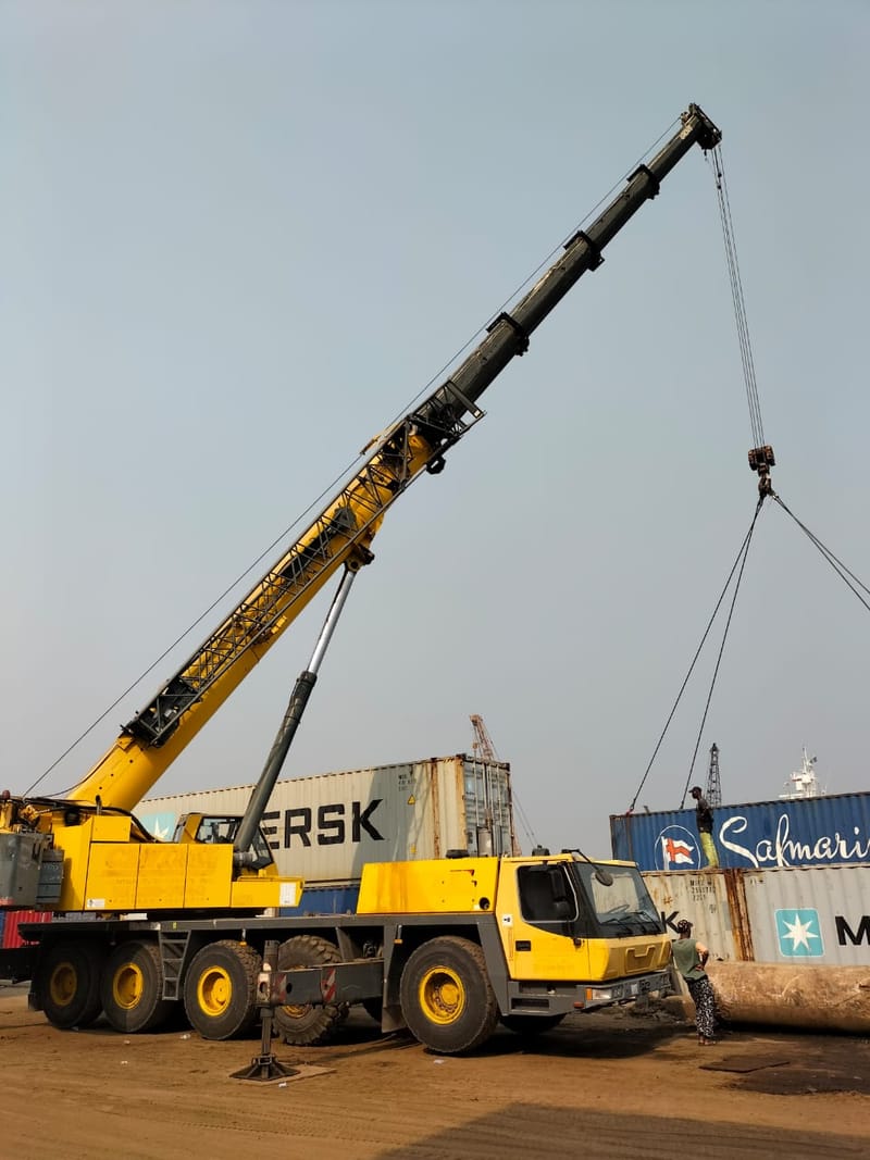CRAWLERS CRANE