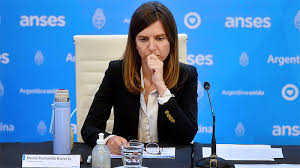 AUH y AUE ANSES: así quedarían los montos actualizados en diciembre con la suba estimada