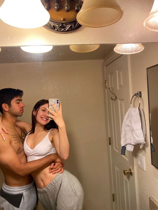 Romantic and Flirty Pictures