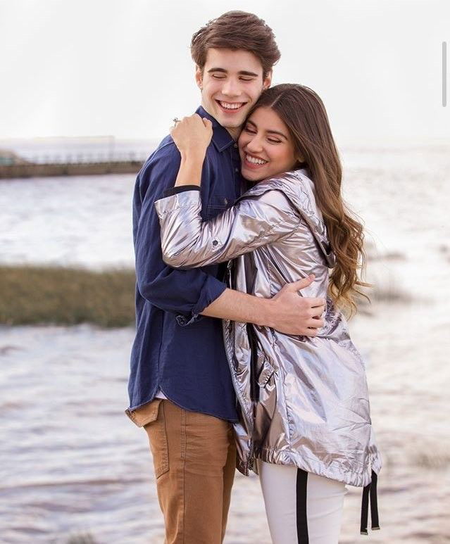 Romantic and Flirty Pictures