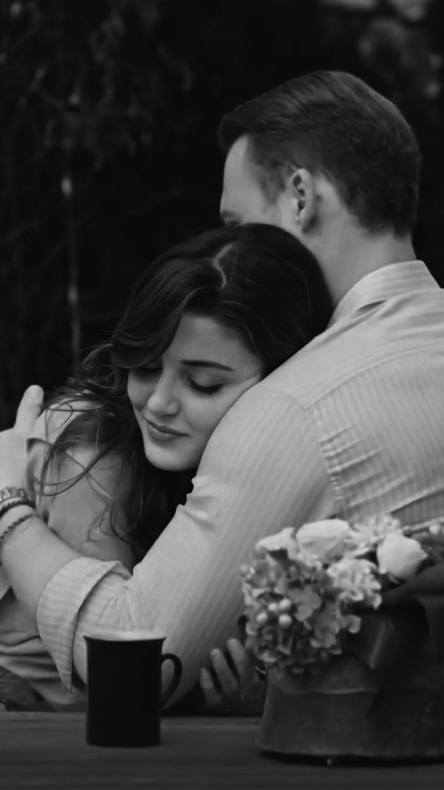 Romantic and Flirty Pictures