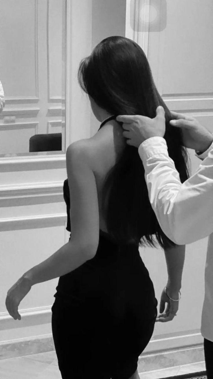 Romantic and Flirty Pictures