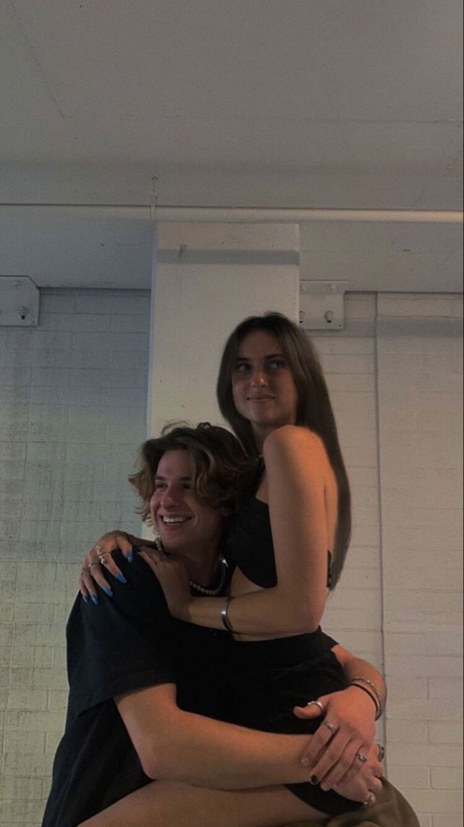 Romantic and Flirty Pictures