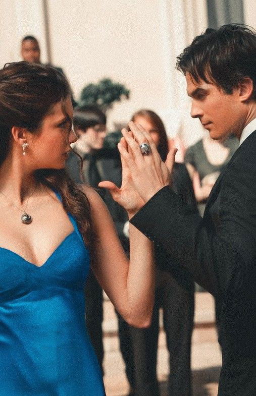 Romantic and Flirty Pictures