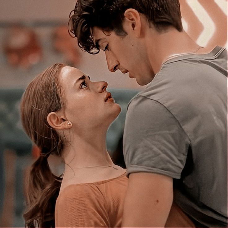 Romantic and Flirty Pictures