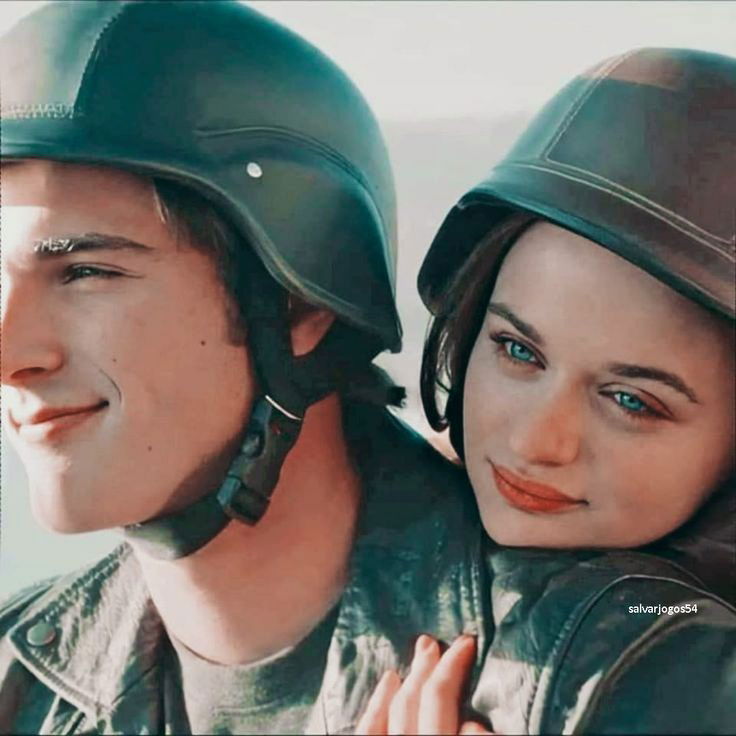 Romantic and Flirty Pictures