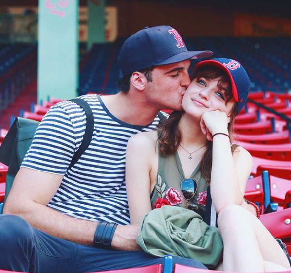 Romantic and Flirty Pictures