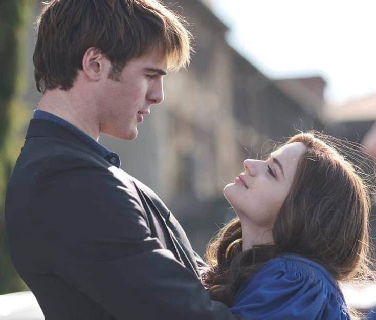 Romantic and Flirty Pictures