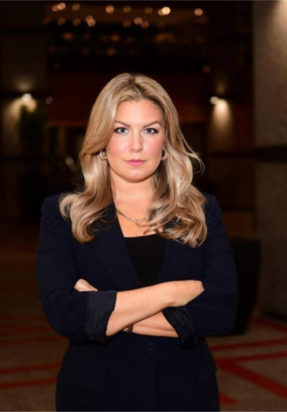 FORMER MISS AMERICA 
MALLORY HAGAN
SPEAKS OUT