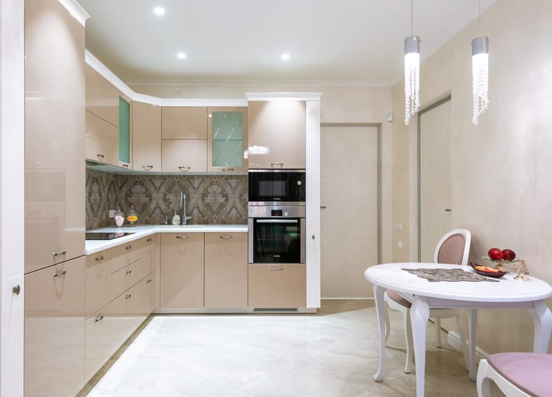 Dicas para uma limpeza profunda e eficiente da sua cozinha