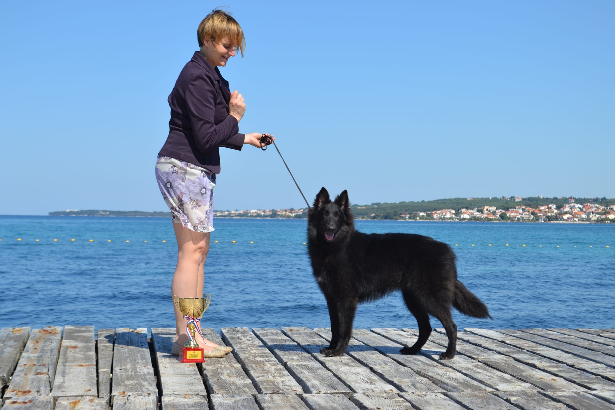 ETNA CLEVER CANIN