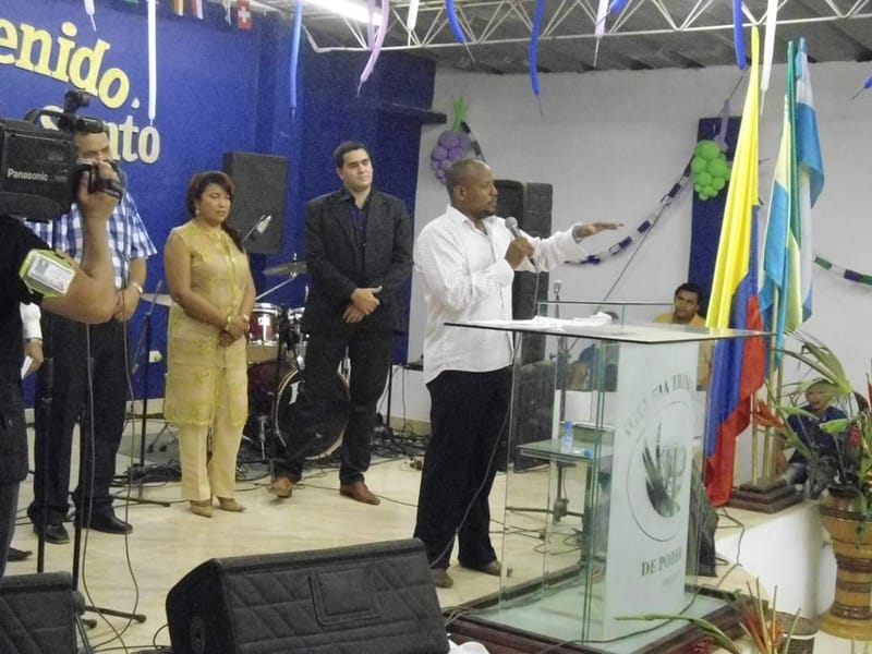 Sobre nosotros image