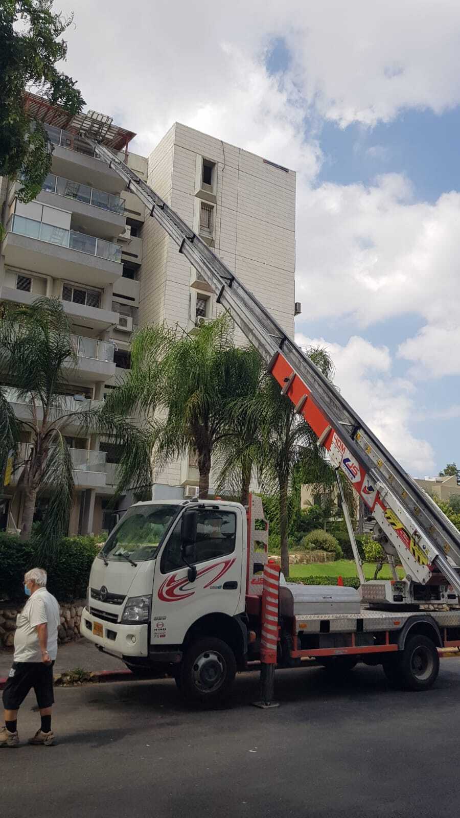 מנוף הרמה רמת השרון