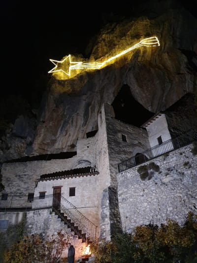 SI ACCENDE LA COMETA ALL'EREMO DI PALE