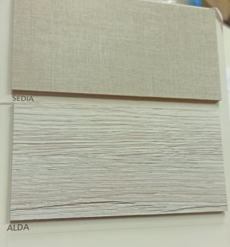 ΧΡΩΜΑΤΟΛΟΓΙΟ LAMINATE