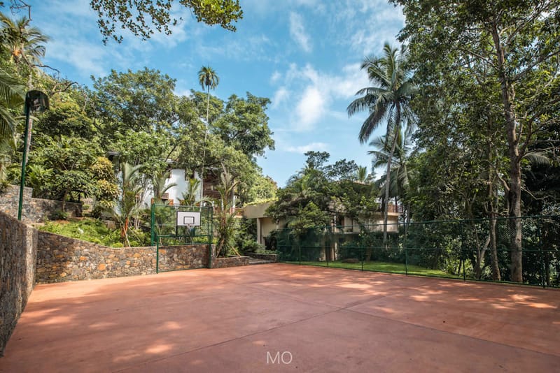 Luxury Hotels & Villas 