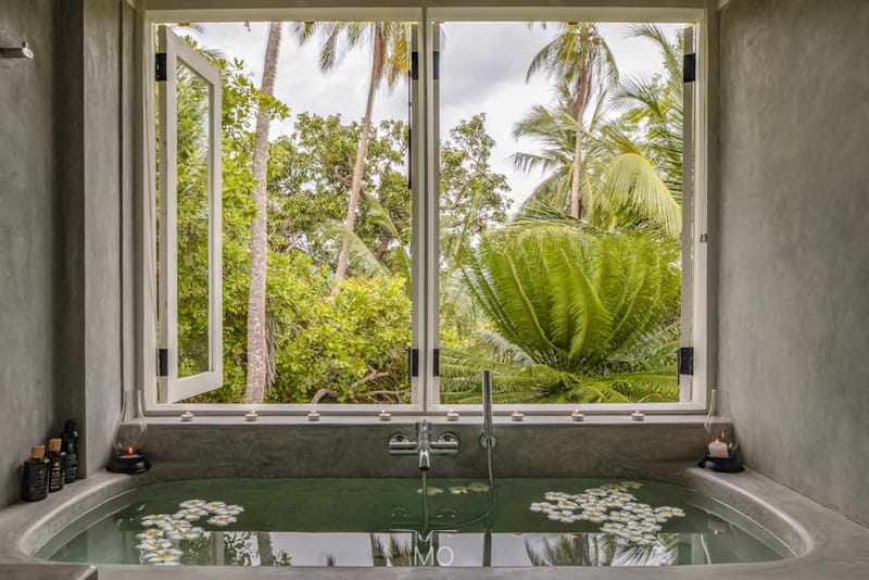 Luxury Hotels & Villas 