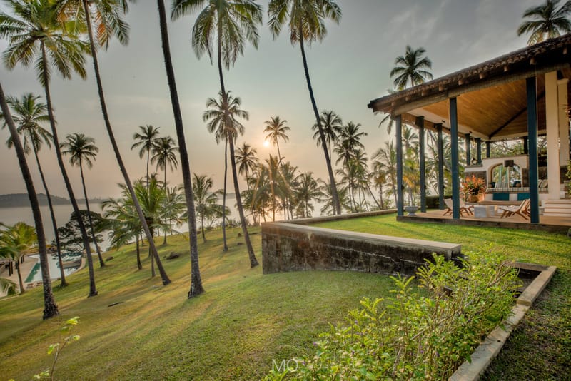 Luxury Hotels & Villas 