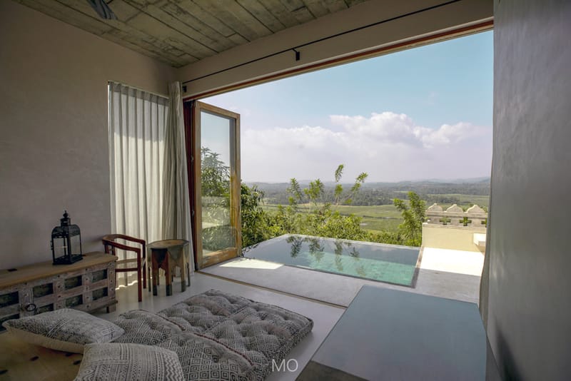 Luxury Hotels & Villas 