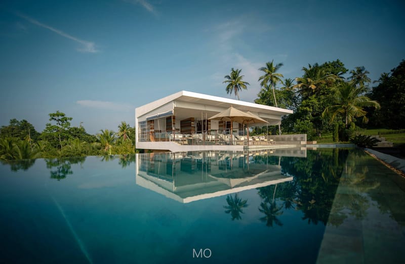 Luxury Hotels & Villas 