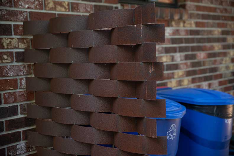 Recycling and Trash Screen