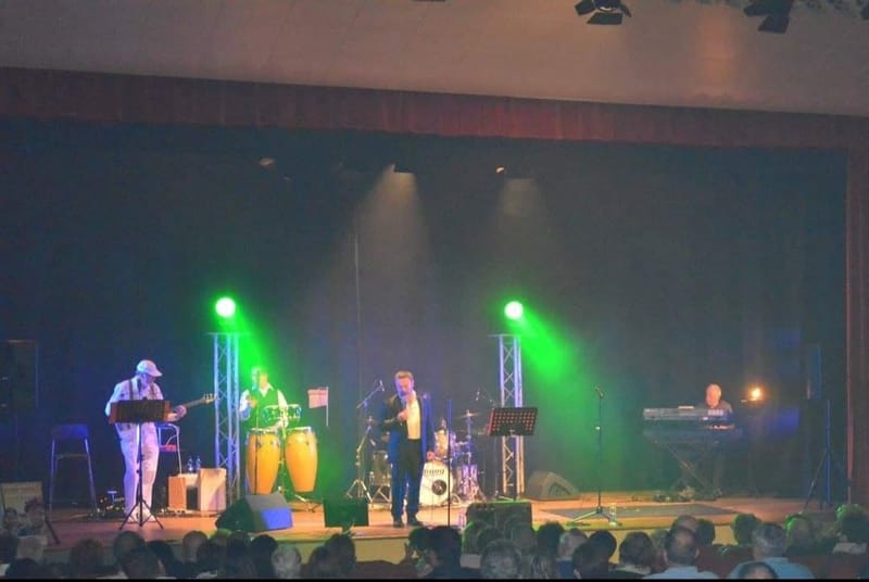 TRIBUTO MASSIMO RANIERI