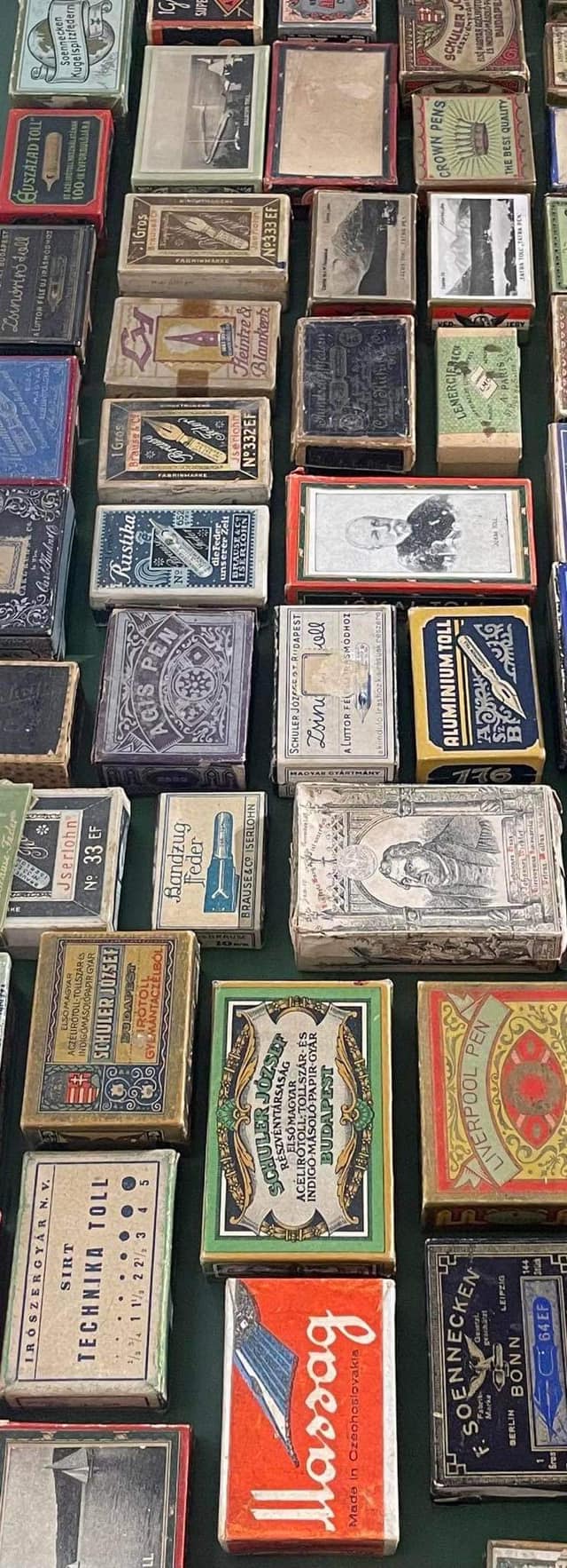 Hardtmuthova cerussa a jiné čáry