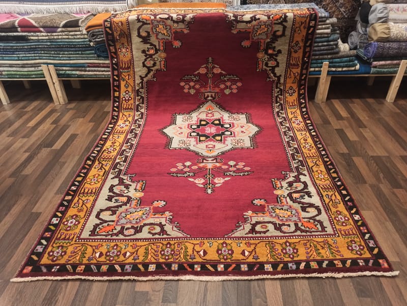 Anatolian Rug   (Code: 64NAH200)  Size:170 X 290 cm