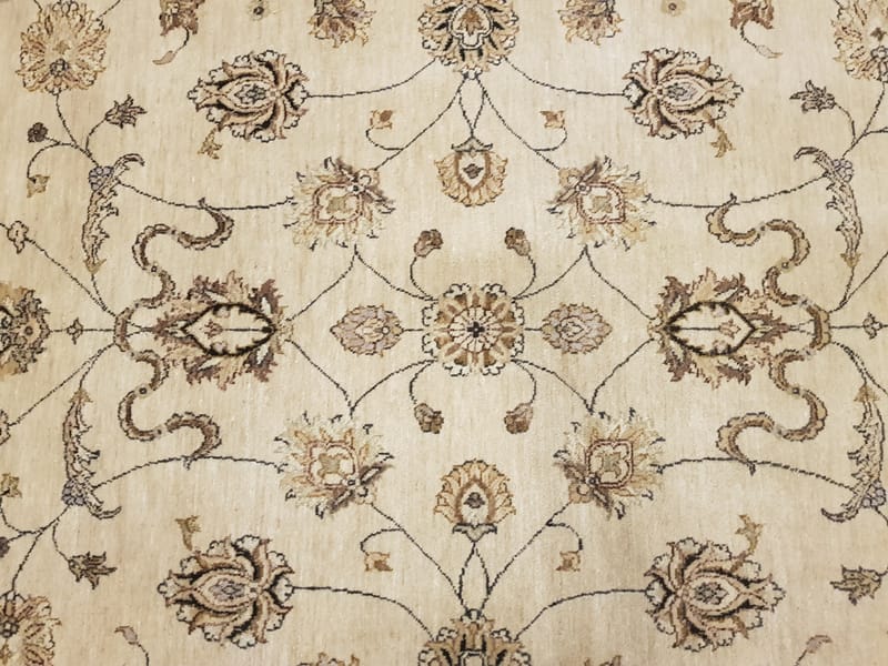 Code: 150557   Size:174 X 247 cm  Price Euro: 2910