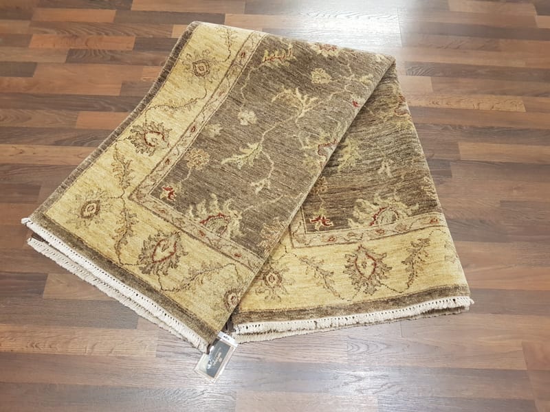 Code: 150565  Size:122 X 183 cm   Price Euro:1518