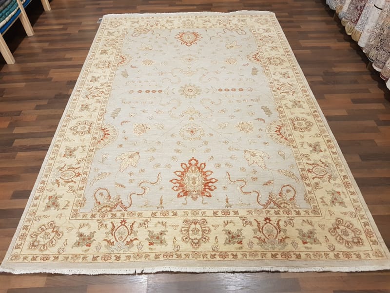 Code: 150627   Size: 201 X 295 cm  Price Euro: 4020