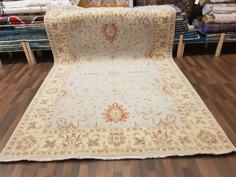 Code: 150627   Size: 201 X 295 cm  Price Euro: 4020