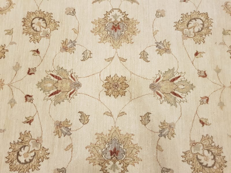 Code: 150663  Size: 198 X 305 cm   Price Euro: 4420