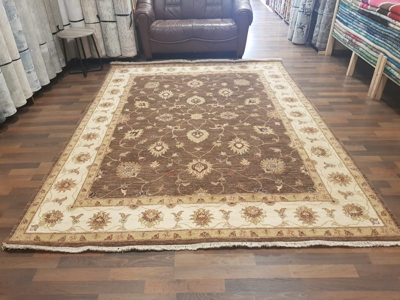 Code: 150630   Size: 201 X 300 cm    Price Euro: 3720