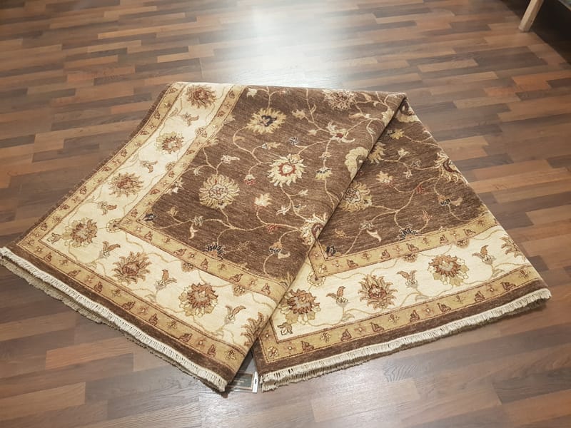 Code: 150630   Size: 201 X 300 cm    Price Euro: 3720