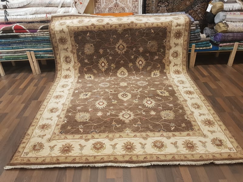 Code: 150630   Size: 201 X 300 cm    Price Euro: 3720