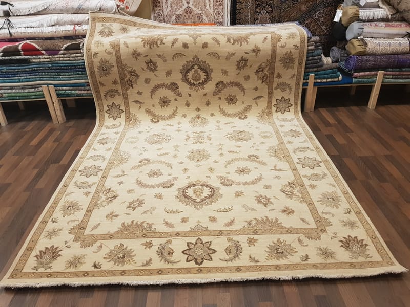 Code: 150662   Size: 200 X 300 cm  Price Euro: 4090