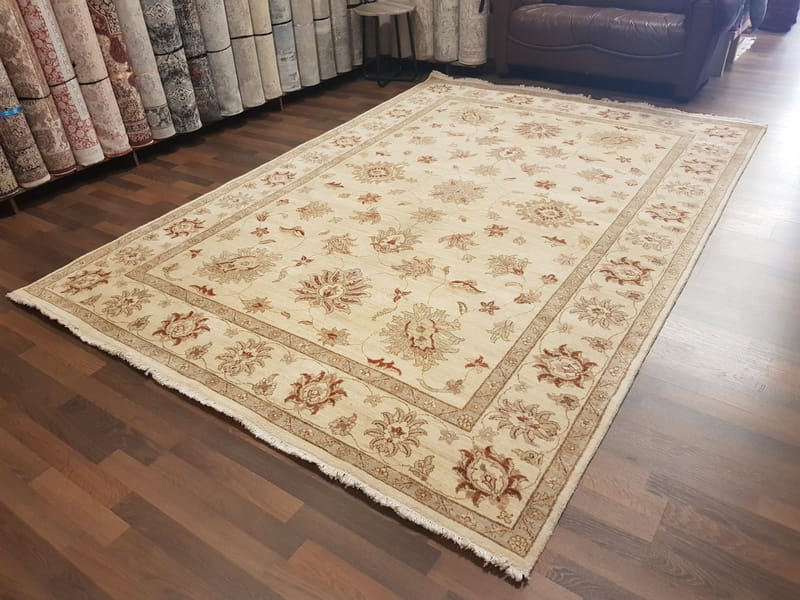 Code: 150659   Size: 200 X 290 cm  Price Euro: 4150