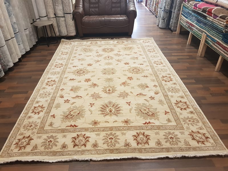 Code: 150659   Size: 200 X 290 cm  Price Euro: 4150