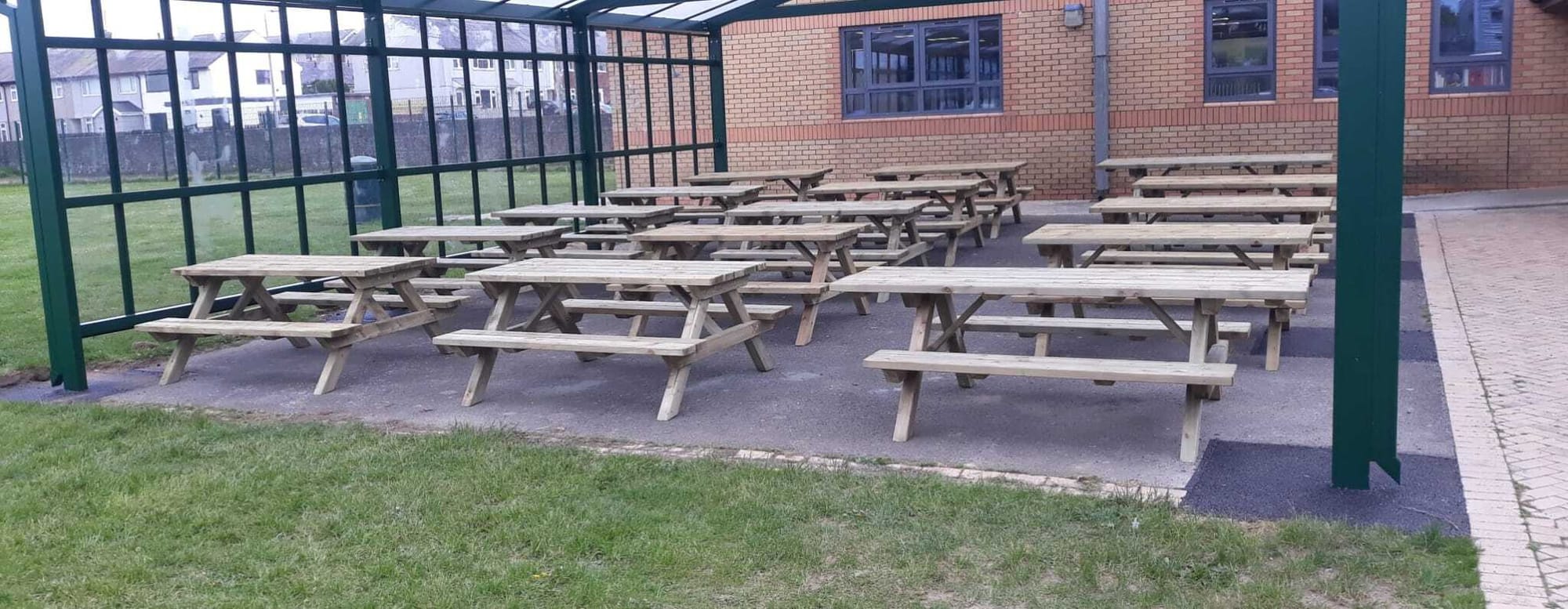 Byrddau picnic / Picnic tables