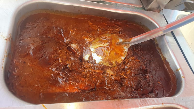 Pollo en Mole