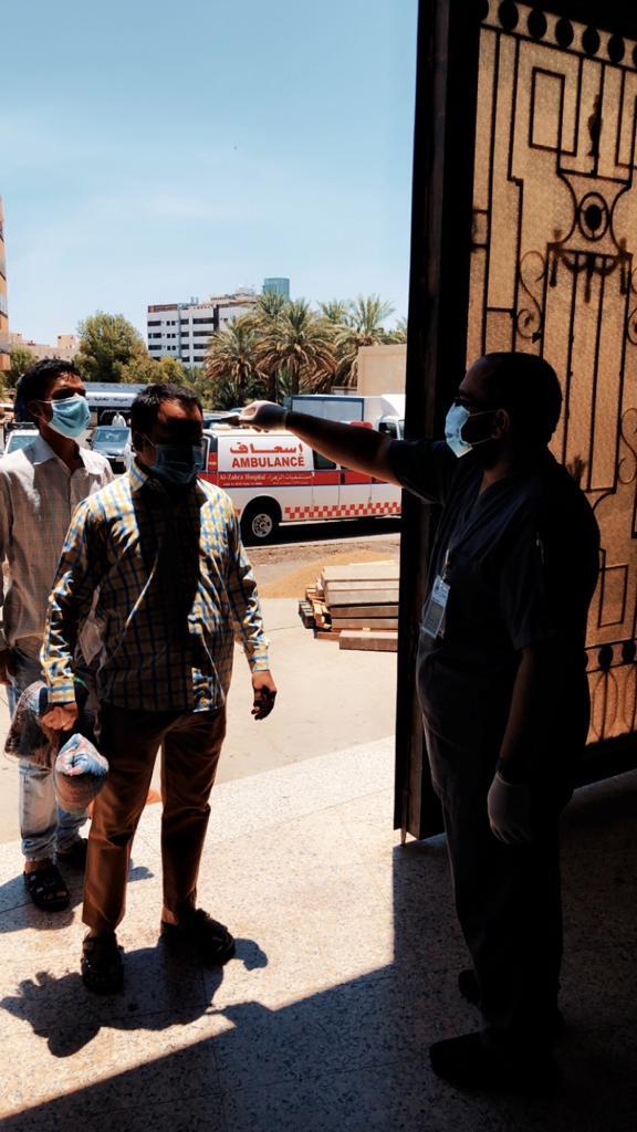 في خدمة بيوت الله