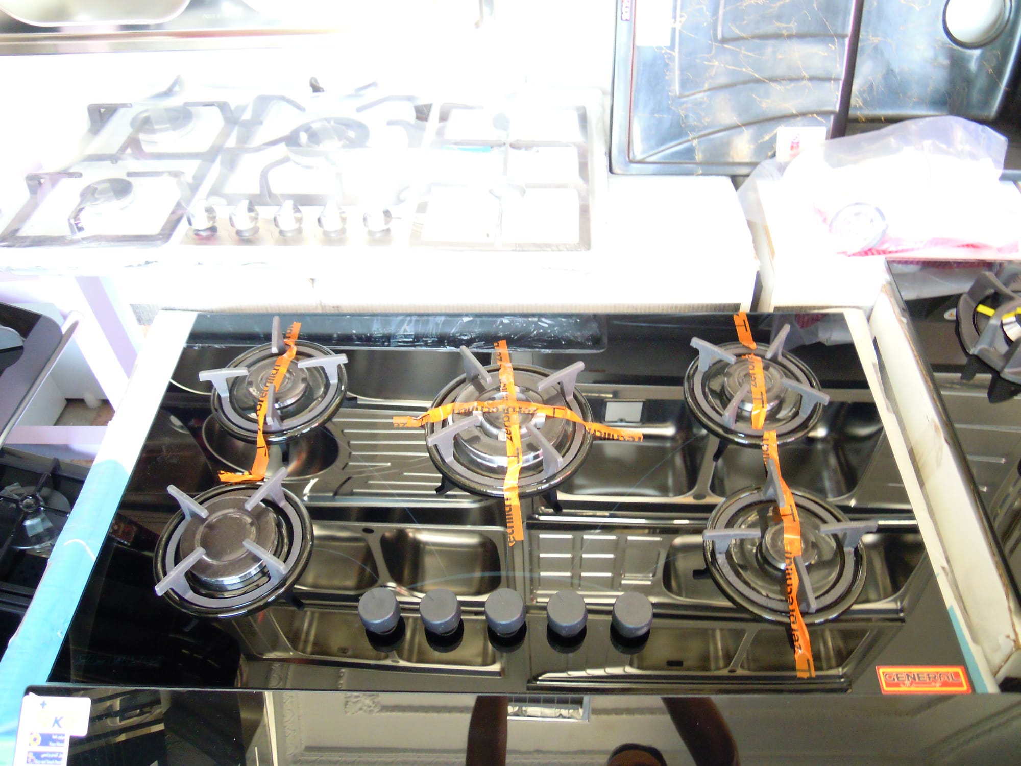 تجهیزات آشپزخانه هود و سینک مولایی