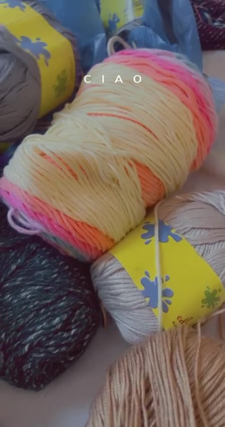 We use beads, and local and foreign yarns in assorted textures, colors, and levels of thickness, as you wish.