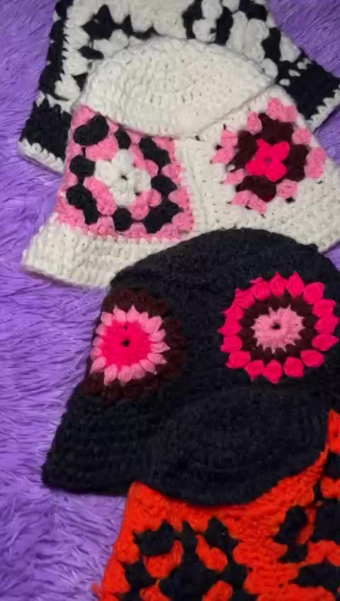 Assorted Hats for Ladies