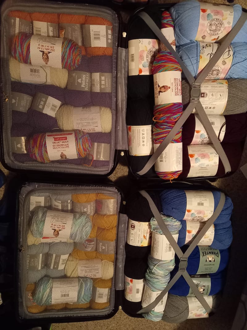 We use beads, and local and foreign yarns in assorted textures, colors, and levels of thickness, as you wish.