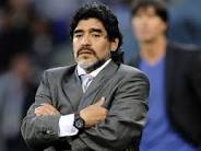 مارادونا وتراباتوني يعرضان تدريب منتخب سورية