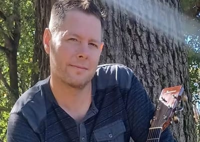 Jason Milligan image