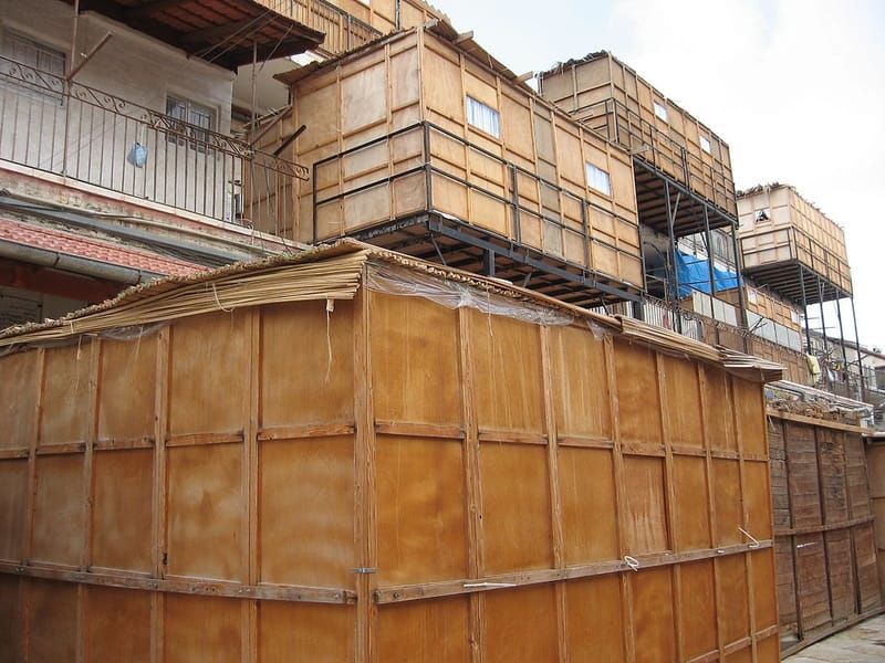 הלכות בניית הסוכה