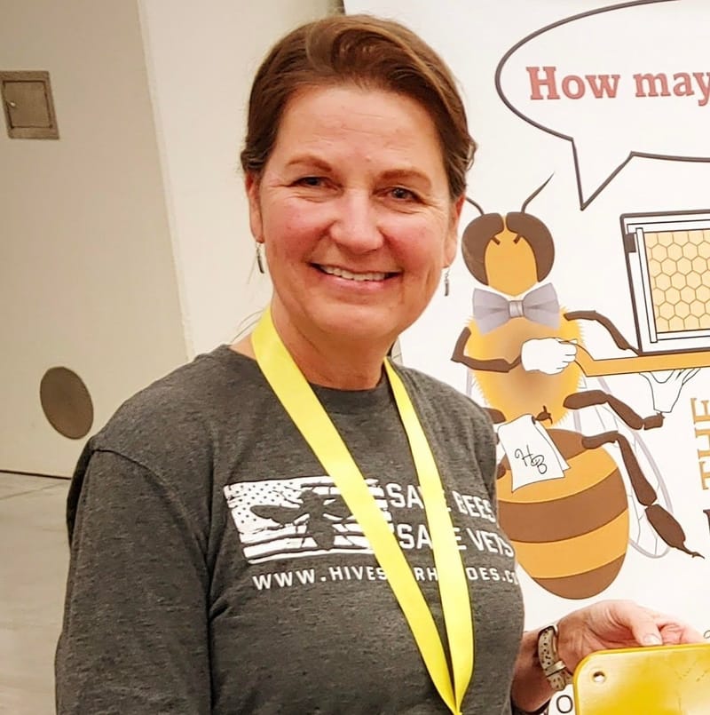 Tracy Pielemeier, Beekeeping